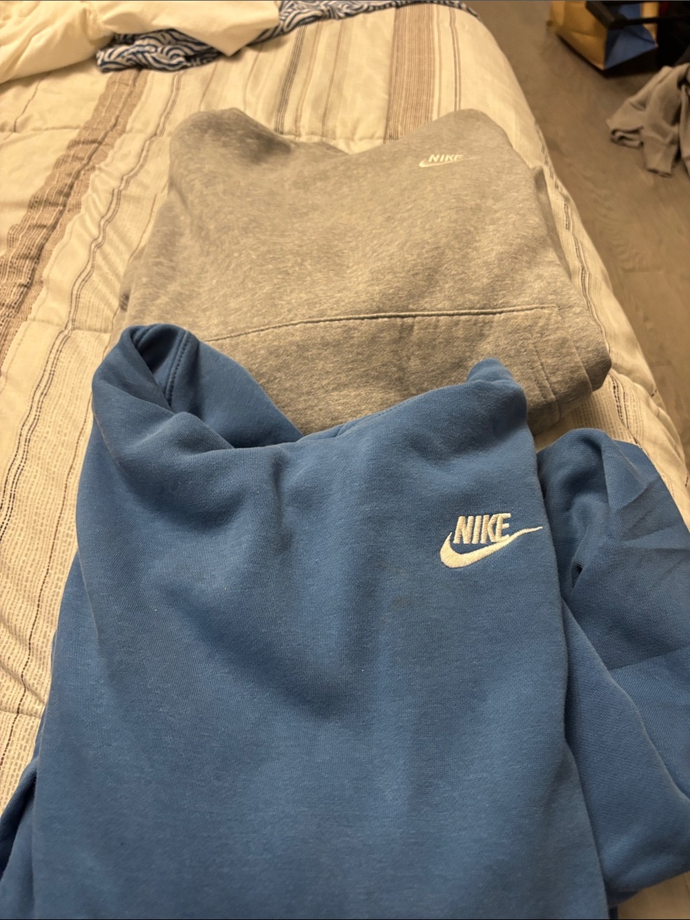 Nike Men's Blue Crewneck Sweatshirt with White Logo